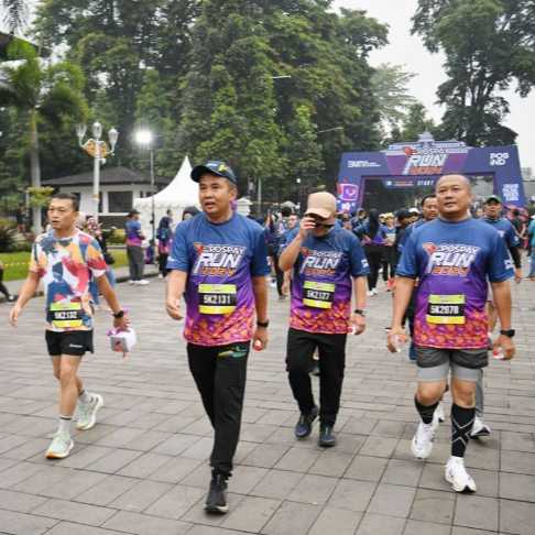 IMGDonec metus orci, malesuada et lectus vitae